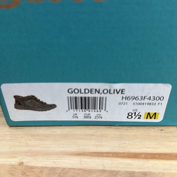 Bzees Women's Golden Bootie- Olive Cameo- Size 8.5 M- NIB - Picture 8 of 8